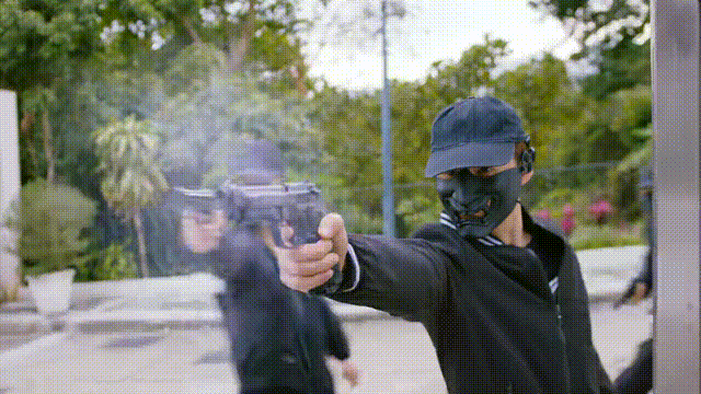才播4集冲上热榜第一看完后我想说：终于有部像样的港剧了(图10)