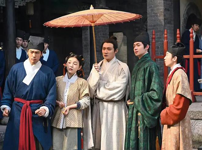 2025年最好国产剧排名《棋士》第9《沙尘暴》第3第1很意外(图1)