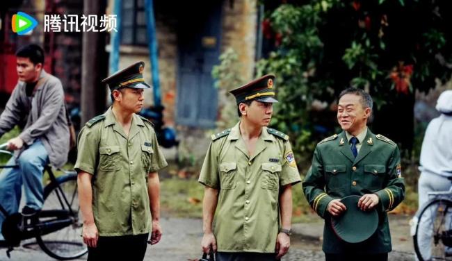 《扫毒风暴》追剧指南：顶配奇燃缉毒大剧双影帝交锋爽感拉满丨审判亿下真实案件震撼改编(图2)
