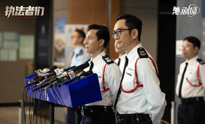 《执法者们》开局高能黄宗泽陈豪马国明组成