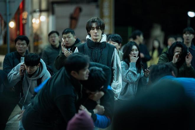 Netflix最新悬疑惊悚韩剧！太刚猛了！(图4)