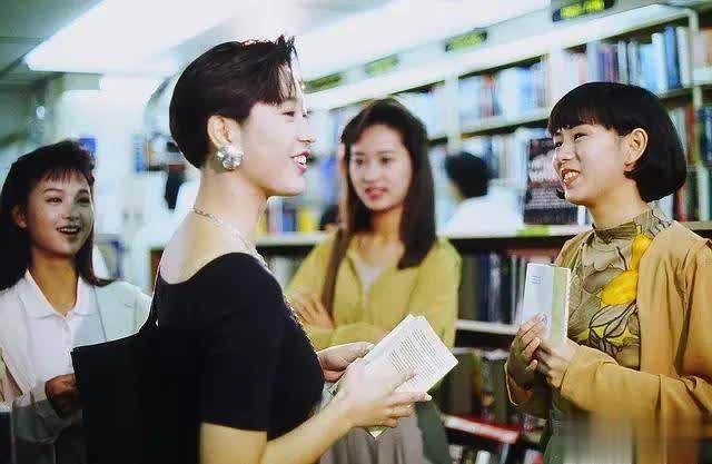 重温港剧黄金年代：90年代TVB十大收视冠军你看过几部？(图2)