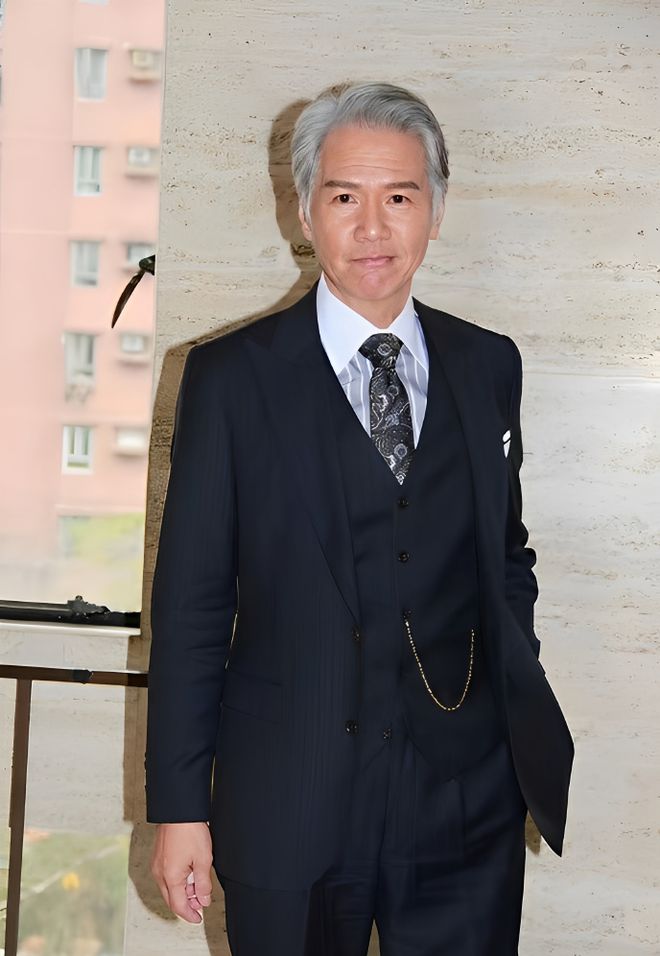 《执法者们》开局高能黄宗泽陈豪马国明组成铁三角追凶断案(图9)