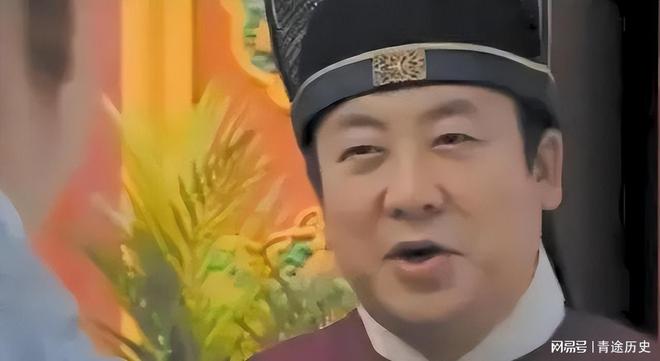 11年东北一瘫痪刑警看谍战片突然指着电视剧喊：就是他害的我(图7)