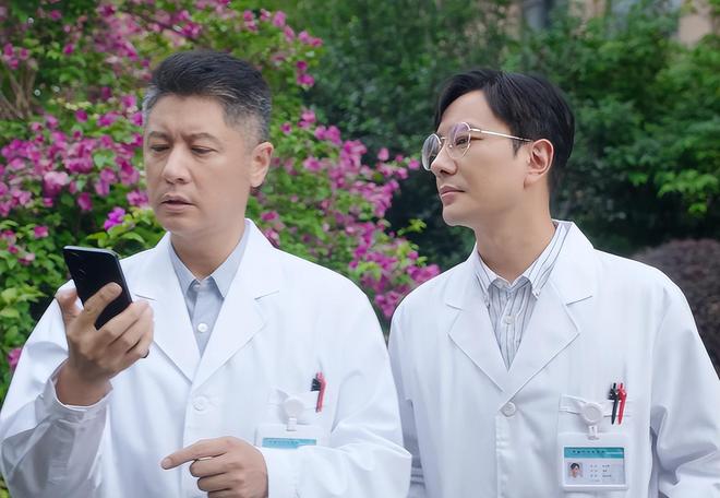 《热恋》仅20分钟飙升第一？22000热度炸服！真香剧竟清爽又上头(图16)