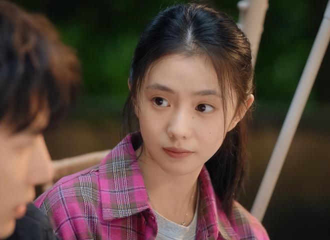 《热恋》仅20分钟飙升第一？22000热度炸服！真香剧竟清爽又上头(图12)