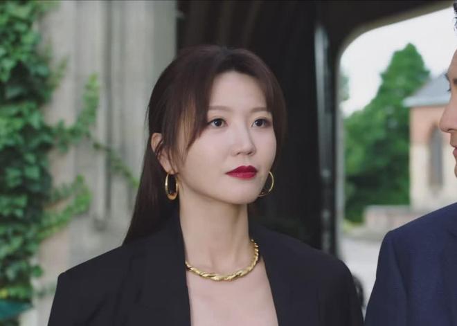 热播第1没想到8月还没过完这剧成了今年港剧最大的黑马(图19)