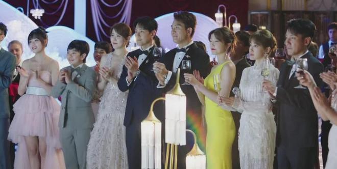 热播第1没想到8月还没过完这剧成了今年港剧最大的黑马(图27)