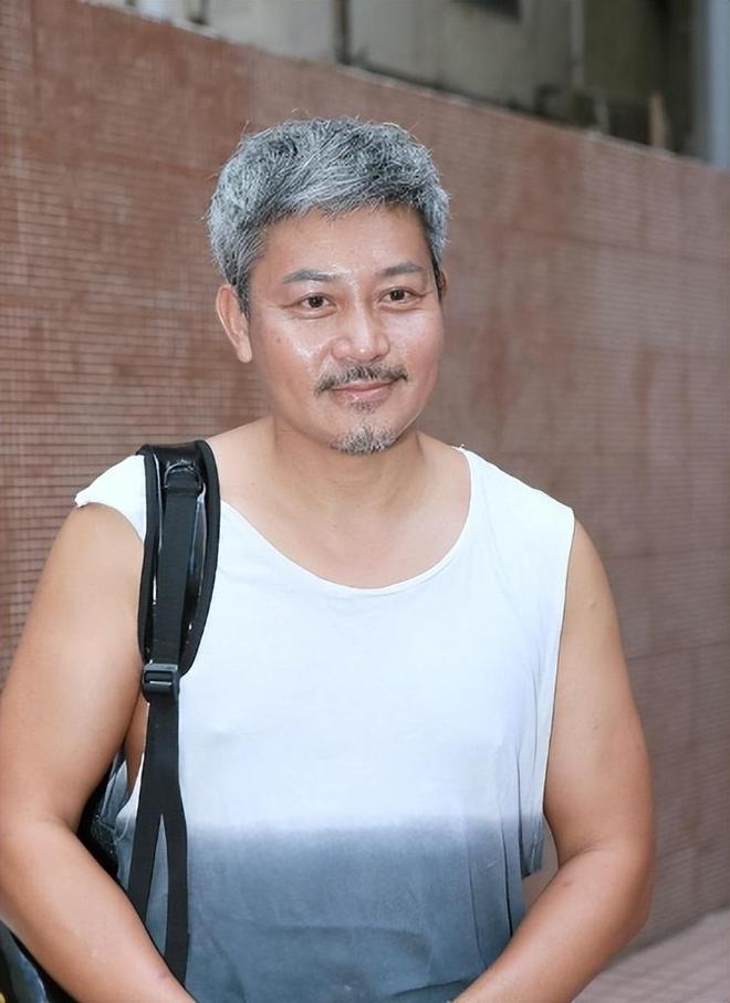 在港剧世界中他或许不是最耀眼的主角(图21)