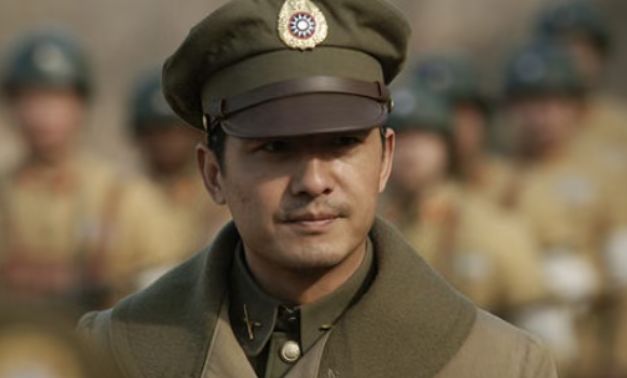 四大卫视联播！40集谍战大作快节奏、强情节、实力派演员飙戏(图4)