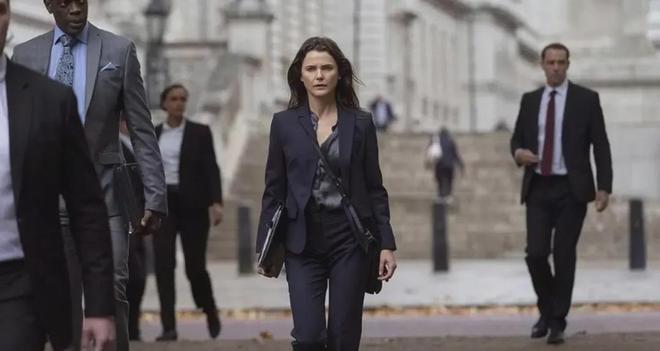 直接放出全集！网飞大女主爽剧值得一看