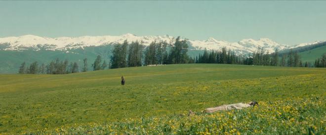 CCTV1新剧《红石榴餐厅》首播连看2集我要说：央视这回又押对了(图4)