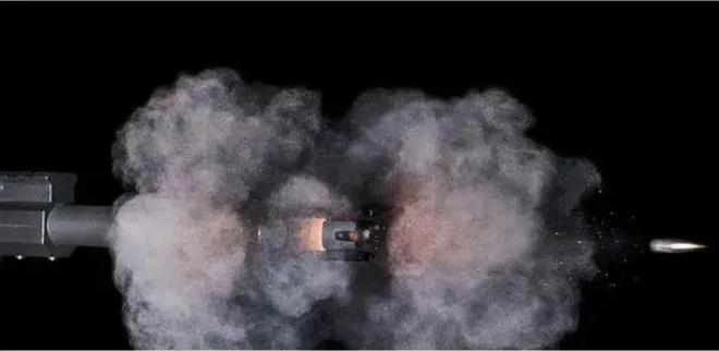 现实中人被子弹击中后还能活多久?老兵:别再被电视剧误导了