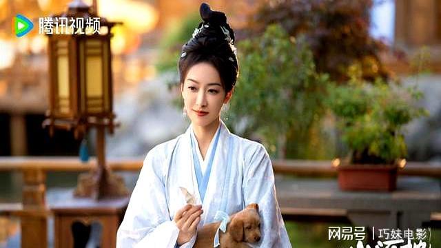 最新8部热播剧排名！《凤凰台上》荣登榜一《四喜》跌出前三！(图4)