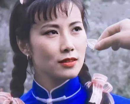 《京华春梦》：汪明荃演活豪门悲剧TVB年代剧的悲情巅峰(图5)