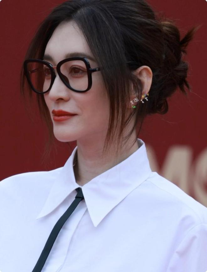 电视剧年度盛典：于和伟郭京飞夺视帝孙俪圆梦杨幂出乎意料(图20)