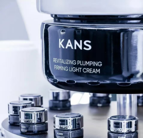 一年狂卖75亿却被检出禁用成分：从微商到美妆第一这个国货顶流危了？(图13)